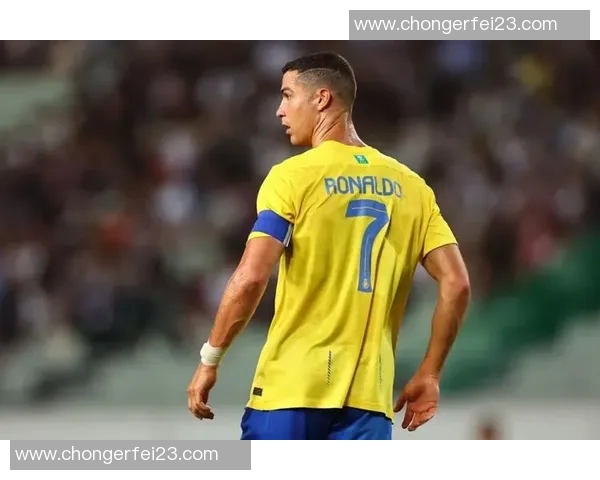 每周省215万镑！曝沙特高层愿放行C罗 3倍薪水邀英超巨星当新招牌